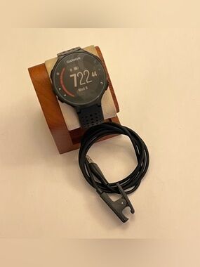 Garmin Forerunner 235, Tested, Very Good, Charger Included, Running Watch